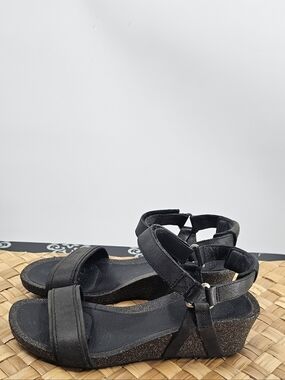 Teva Black Wedge Sandals Size 9